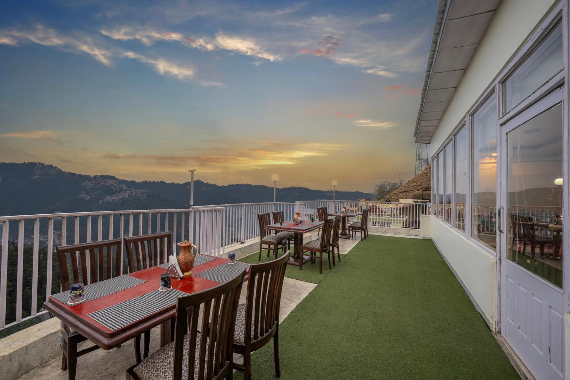 Aparthotel Seven Hills Shimla By Him Haults Hospitality Exterior foto